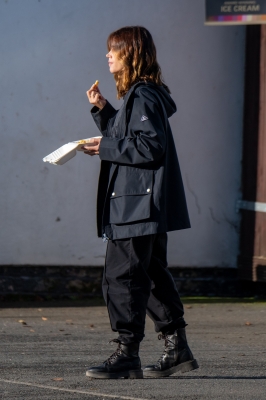 JCBR-1_28471429.jpg