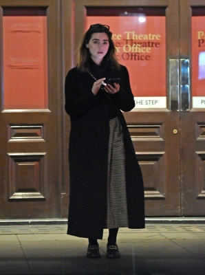 JCBR-1_28498329.jpg