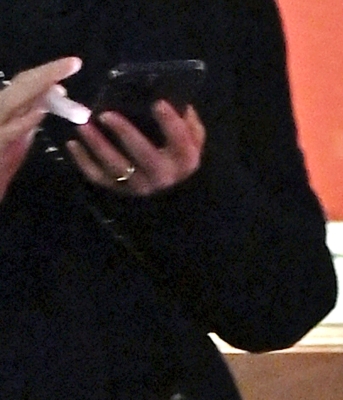 JCBR-1_28498429.jpg