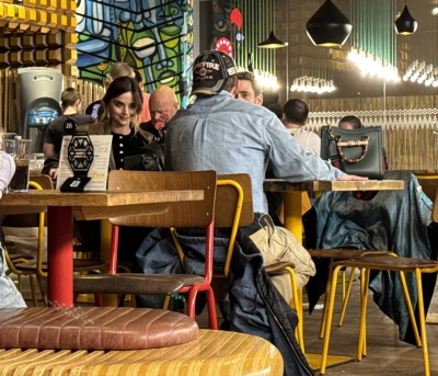 JCBR-1_28501129.jpg