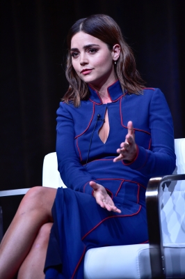 JCBR01_28413029.jpg