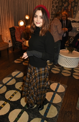 JCBR01_28575829.jpg